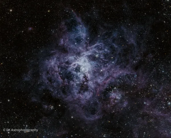 NGC 2070 — The Tarantula Nebula